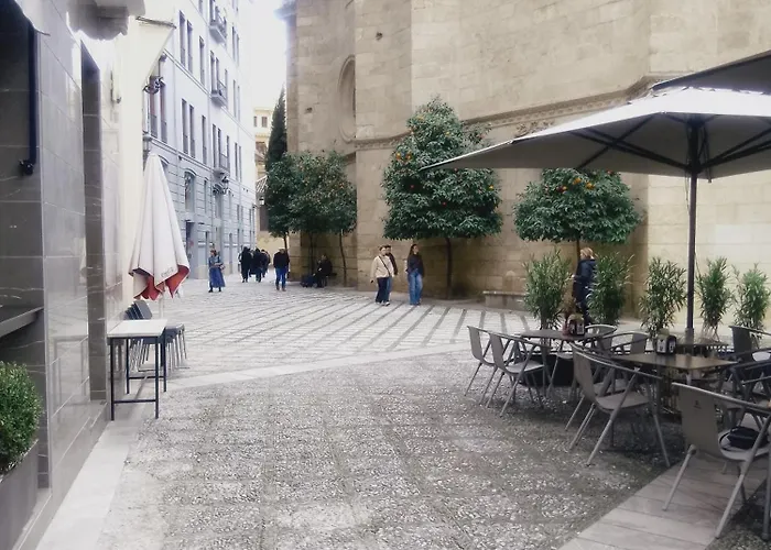 Precioso Estudio En El Corazon De Granada